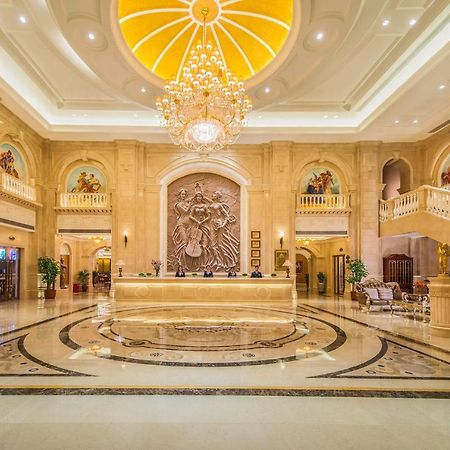 Vienna Hotel Chaozhou Plaza ภายนอก รูปภาพ